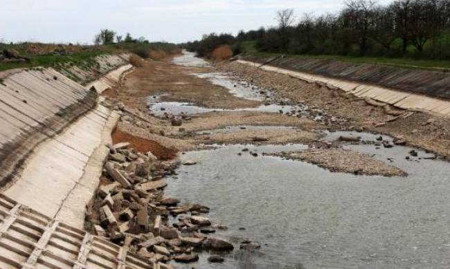 В Крыму заявили о возможности строительства новых водохранилищ фото