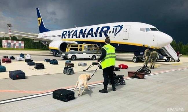 Минск рассказал об угрозах взорвать рейс Ryanair фото