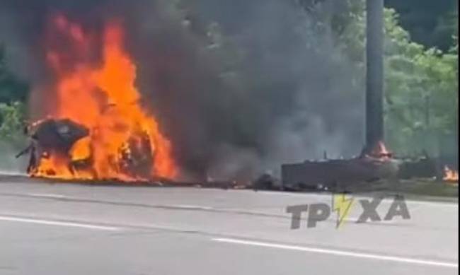 В Харькове произошла смертельная авария – от удара автомобиль взорвался: видео фото