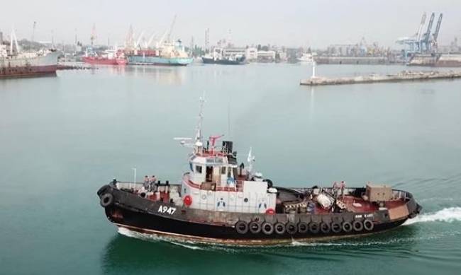 SOS: украинское судно в Черном море подало сигнал бедствия фото