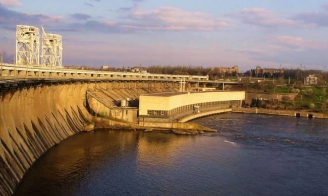В Запорожье минировали ГЭС, а в Мелитополе - вокзал фото