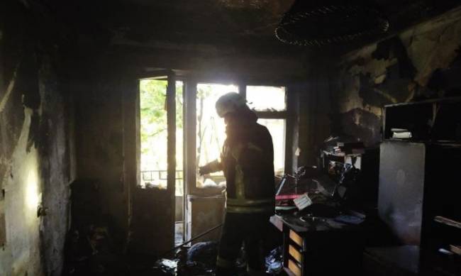 Пожар в девятиэтажке Запорожья: погиб мужчина  фото