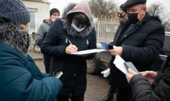 В Терпенье насобирали подписей за отставку сельского головы фото