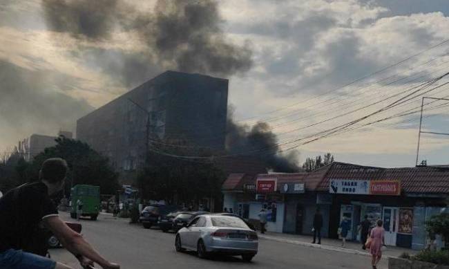 У Бердянську злетіла у повітря автівка з місцевим колаборантом - ВІДЕО фото