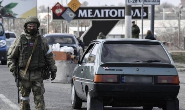 Про життя в окупації мелітопольці розповіли на сторінці блогера-мільйонника з Америки фото