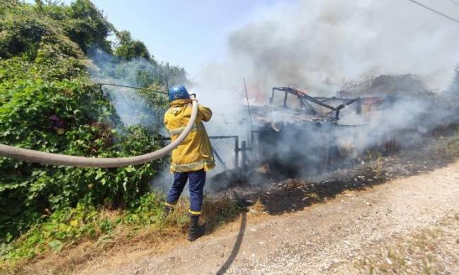 72 удари по 19 населених пунктах: ворог атакує Запорізьку область фото