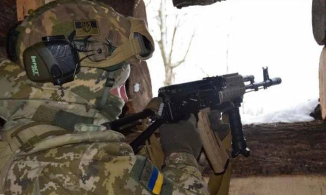 На Сумщині прикордонники вступили у бій з російською ДРГ: ворог відступив фото