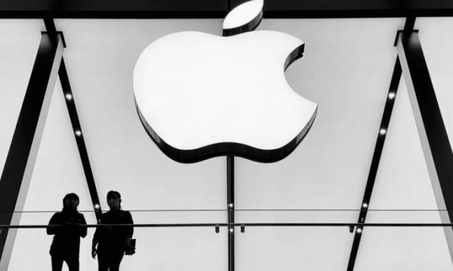 ЄС оштрафував Apple на 500 мільйонів євро. Компанія тиснула на Spotify фото