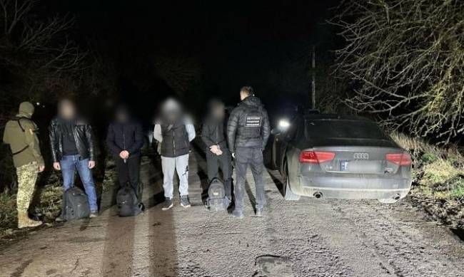 Мешканець Запорізької області намагався незаконно перетнути кордон з Угорщиною фото