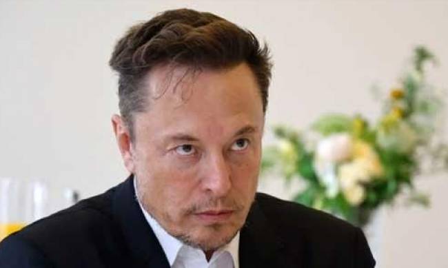 Іржаві Tesla, проросійські меседжі. Як скандали навколо Маска руйнують його технобізнес фото