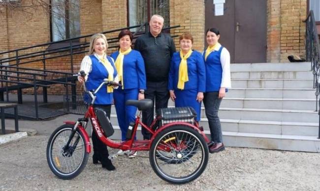 Вантажні електровелосипеди для підвищення мобільності працівників отримали 15 ЦНАПів Запорізької області фото