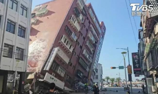 На Тайвані стався найсильніший за 25 років землетрус магнітудою 7,4 бала фото