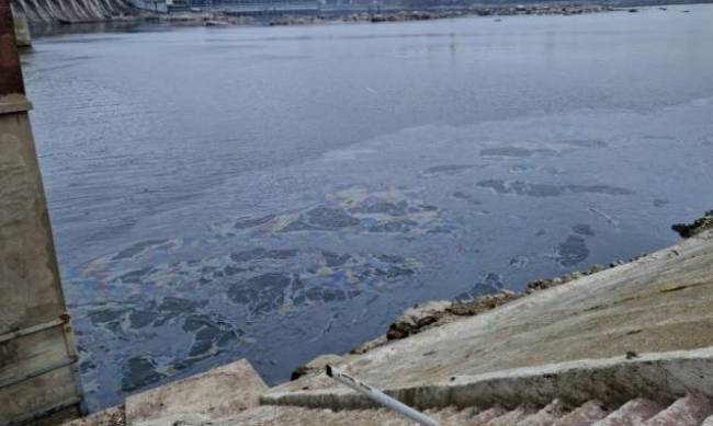 Брудний Дніпро: як вплинув на якість річкової води ракетний обстріл Дніпрогесу фото