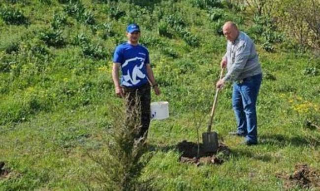 Суботники «єдиноросів» на Мелітопольщині фото