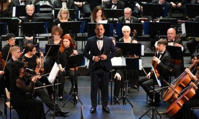 “Магія Іспанії”: запорізький оркестр вражав слухачів у день ювілею першого диригента фото