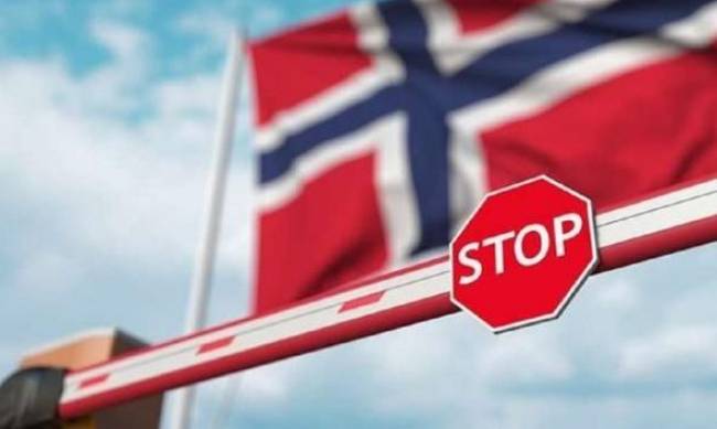Норвегія заборонила вїзд для туристів з Росії фото