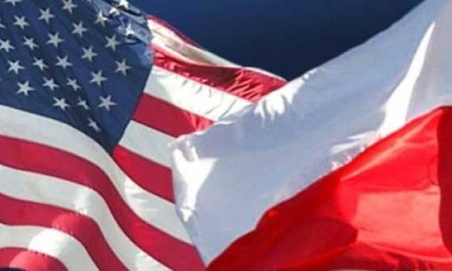 Польща і США поглиблюватимуть співпрацю у відбудові України фото